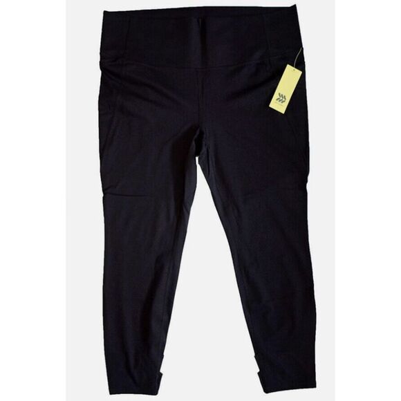 NWOT All in motion leggings capris - Picture 3 of 3